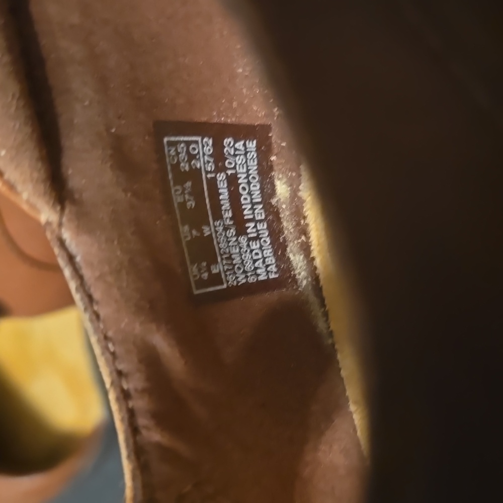 Clarks Brown Leather Women's Shoes with Ankle Strap - Picture 7 of 7